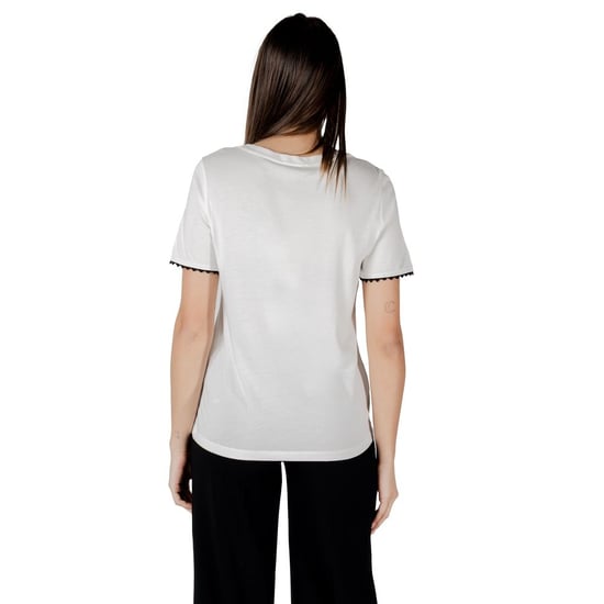 Camiseta con manga de concha - Image 2