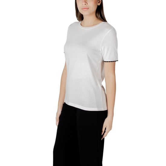 Camiseta con manga de concha - Image 4