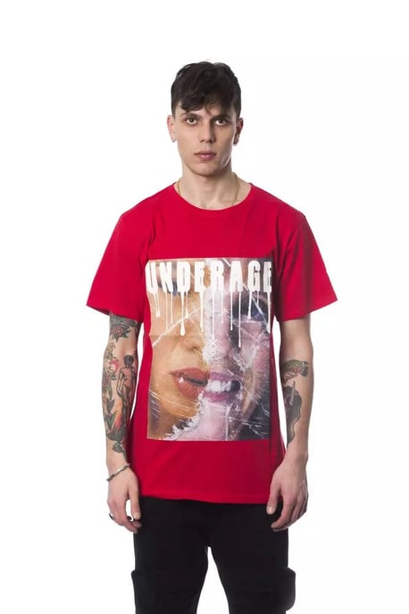 Camiseta Gráfica Menor de Edad Roja - Image 1