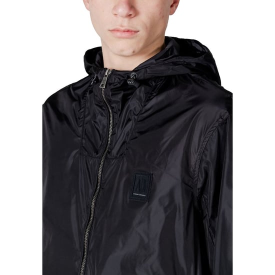Chaqueta Ligera con Capucha - Image 5