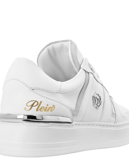 Low Top Sneakers Stripes - Image 2