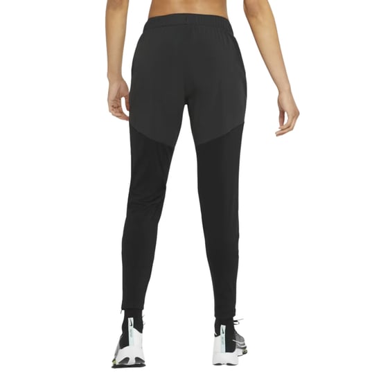 Pantalones Negros Nike Dri-fit Essentials - Image 5