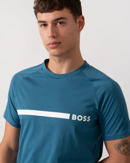 Camiseta Ajustada en Azul - Image 4