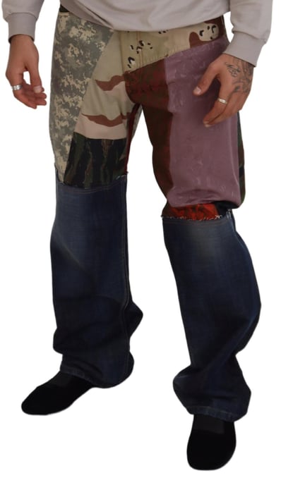 Jeans de Parchwork Multicamo - Image 4