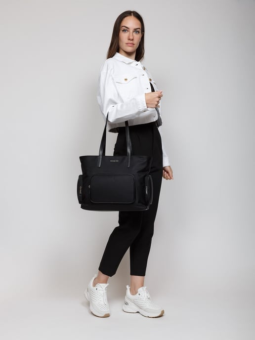 Bolso Tote Multifuncional Grande Khai de Michael Kors en Negro - Image 5