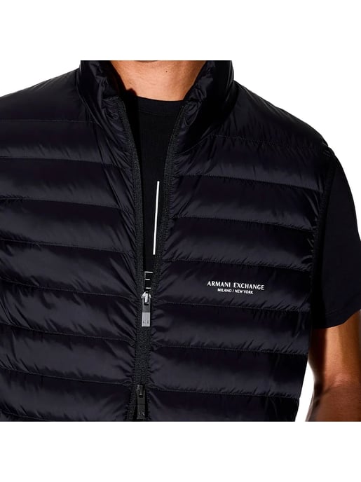 Chaqueta acolchada sin mangas para hombre de Armani Exchange, Milano NYC - Image 3