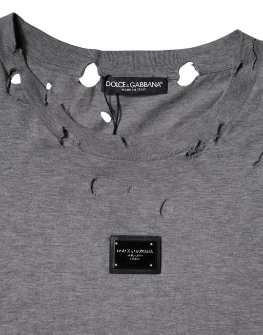 Camiseta Desgastada con Detalle Rasgado - Image 4