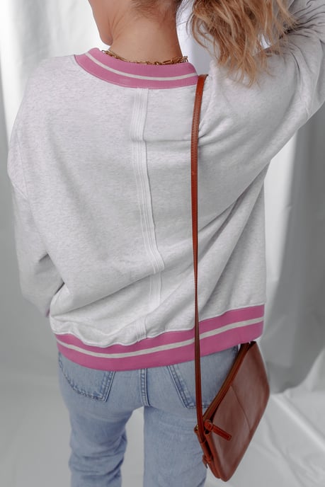 Sudadera con Apliques Florales - Image 2