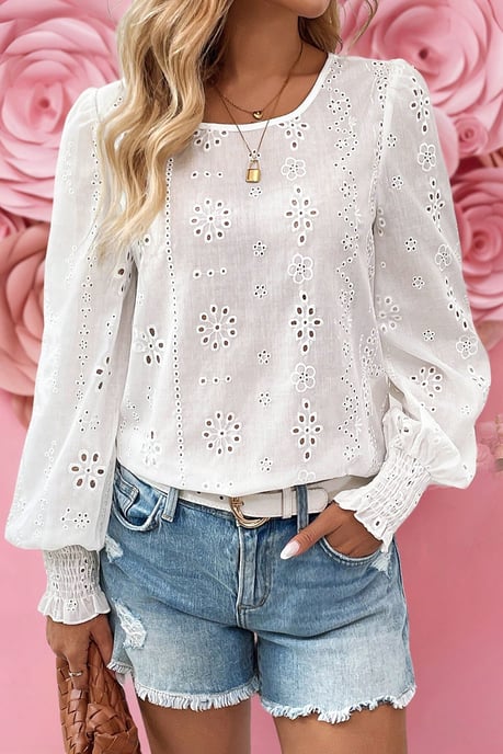 Blusa de Manga Larga Bordada con Ojetes - Image 4