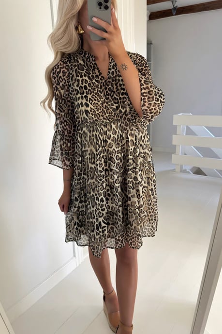 Vestido con volantes - Image 3