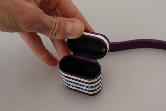 Funda de AirPods con Correa de Cuero Protectora - Image 5