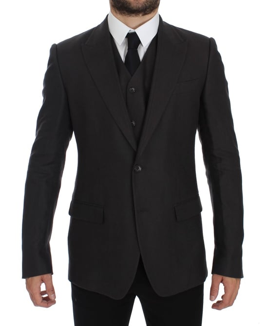 Traje de tres piezas de ajuste clásico - Image 1