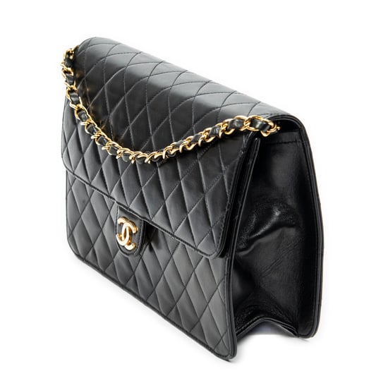 Chanel Vintage Push Lock Straight Flap en Negro Piel de becerro - Image 2
