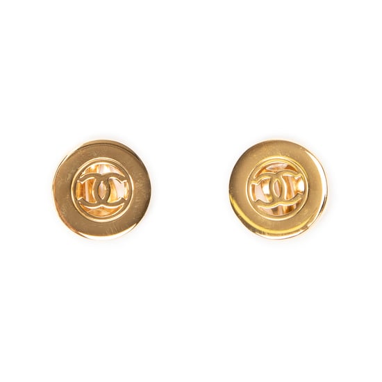 Chanel CC Round Clip On Earrings  en Oro Acero inoxidable sin níquel - Image 2