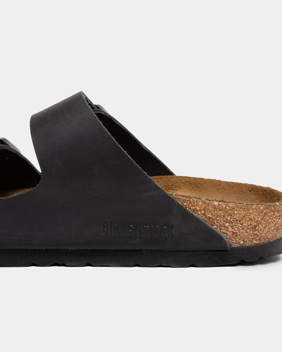 Sandalias de mujer Birkenstock Arizona NU de cuero aceitado - Image 4