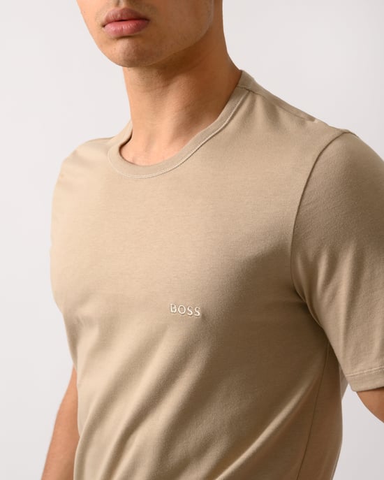Camiseta Miscellaneous Abierta en Negro (Paquete de 3) - Image 6