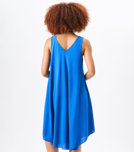 Vestido oversize con tirantes, tejido azul texturizado - Image 4