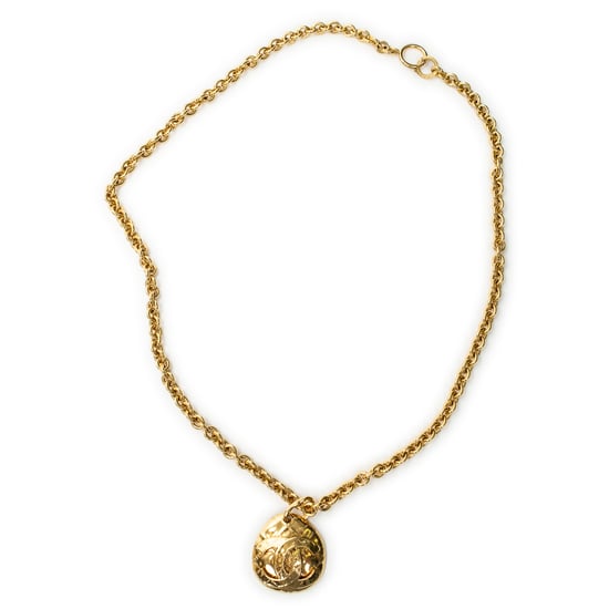 Chanel CC Oval Pendant Chain Necklace en Oro Acero inoxidable sin níquel - Image 1
