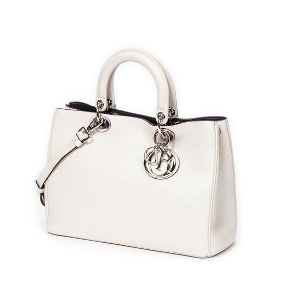 Dior Medium Diorissimo Tote en Marfil Piel de becerro - Image 2