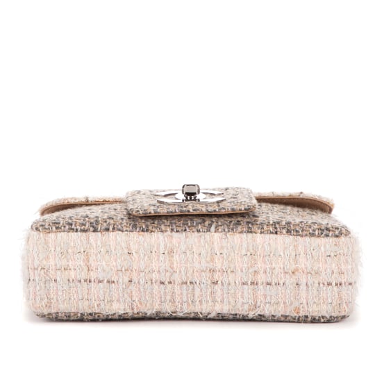 Chanel Vintage Tweed Turnlock Single Flap en Beige/Gris Lienzo - Image 6