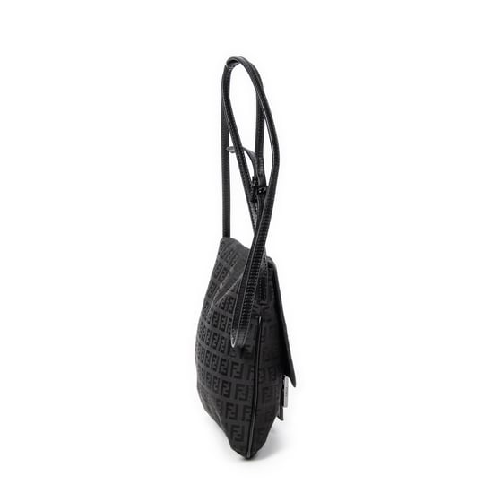 Fendi Small Flap Crossbody en Negro Lienzo - Image 4