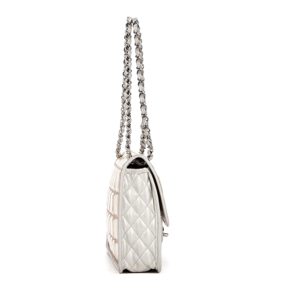 Chanel Ice cube flap en Plata Piel de becerro - Image 5