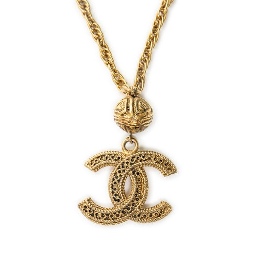 Chanel VintageCC Logo and BallPendantNecklace  en Oro Acero inoxidable sin níquel - Image 2