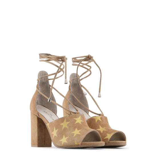 Tacones de Suede con Cordones de Estampado de Estrellas - Image 3