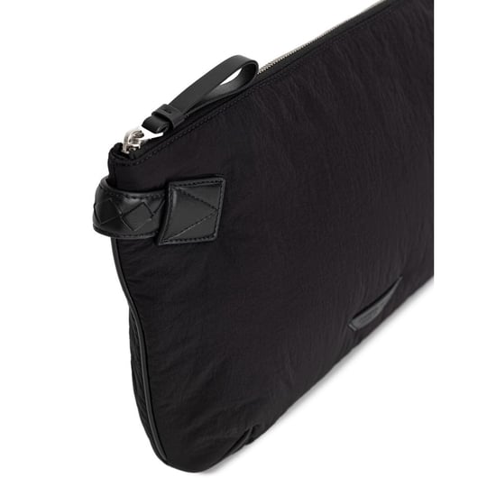 Bolso de mano de nailon negro - Image 3