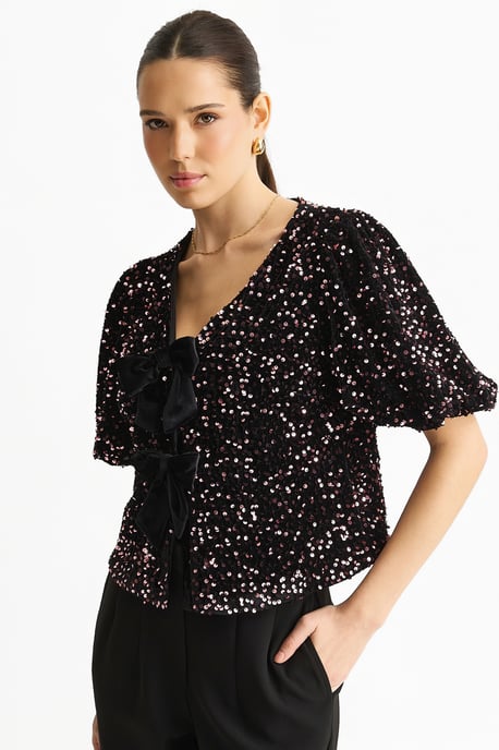 Top de terciopelo morado con lentejuelas, lazo delantero y mangas abullonadas - Image 3