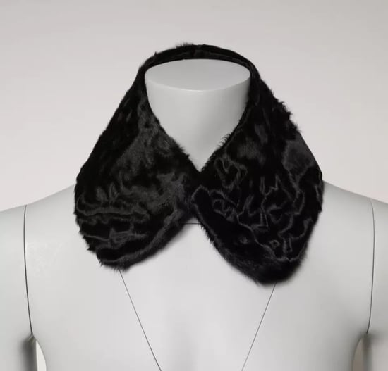 Bufanda de Cuello para Mujeres con Collar de Piel de Cordero Negro - Image 5