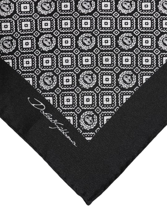 Foulard cuadrado estampado en blanco y negro - Image 3