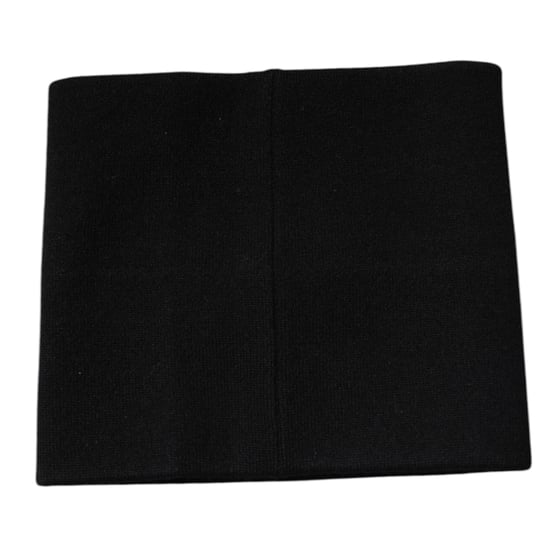 Pañuelo Cuadrado de Cashmere Negro Tejido - Image 4