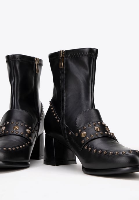 Botines de mujer Wittchen con remaches decorativos, color negro, piel natural - Image 6