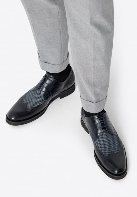 Zapatos Derby para hombre Wittchen de piel con inserciones textiles, azul marino, piel natural - Image 1