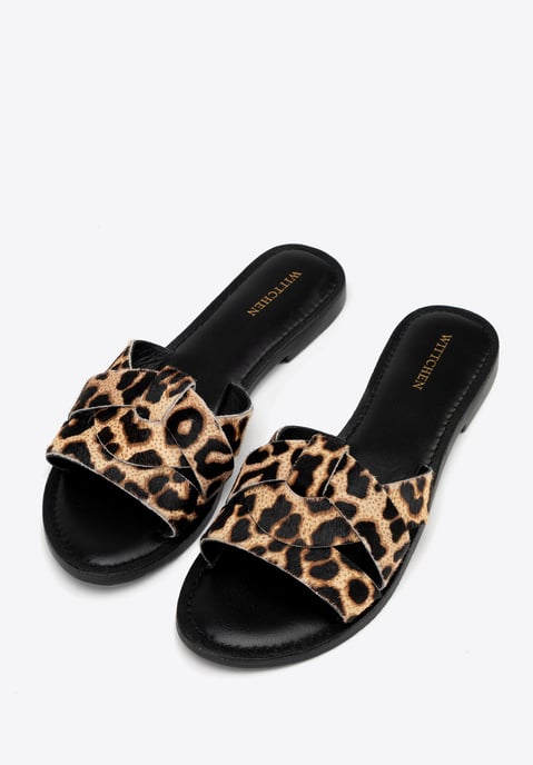Chanclas de piel con estampado animal para mujer de Wittchen, color negro y marrón, piel natural - Image 2