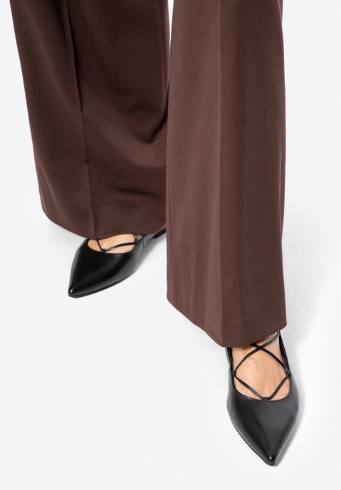 Bailarinas Wittchen para mujer en piel auténtica con punta en negro - Image 5