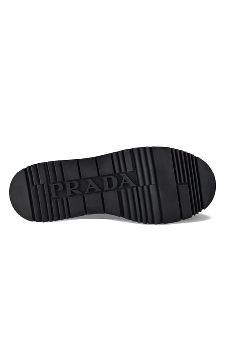 Prada Derbies Negro - Image 4