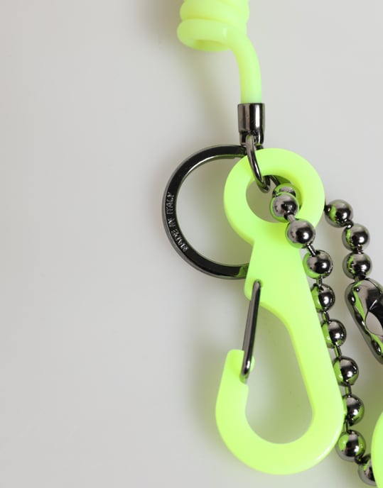 Llavero para Hombre con Logo DG en Forma de Llave Resorte Verde - Image 5