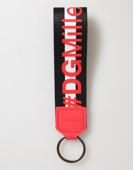 Llavero con soporte de latón y logo de DG en rojo y blanco de poliéster - Image 4