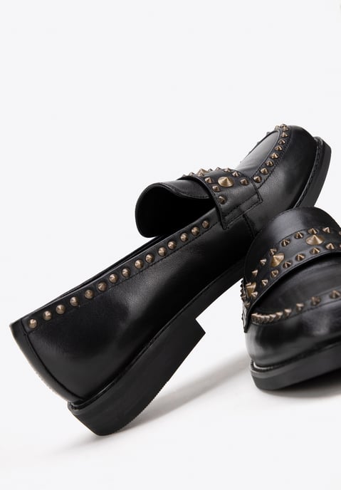 Mocasines de piel para mujer Wittchen con remaches decorativos en piel natural negra - Image 6