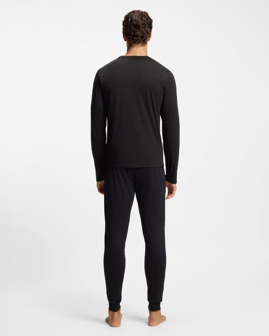 Conjunto de Pijama Largo en Negro - Image 2