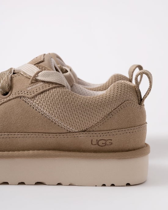 Zapatillas de Sueda con Doble Cierre de Encaje para Mujer en Beige - Image 3