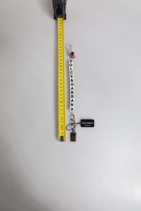 Pulsera con dijes embellecidos del logo de dados en cadena de latón plateado - Image 3