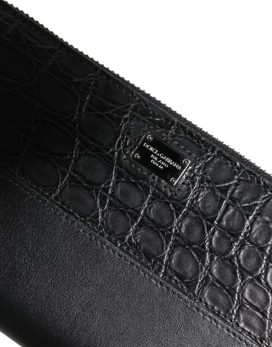 Billetera Continental con Cierre alrededor y Placa de Logo en Cuero Negro - Image 5
