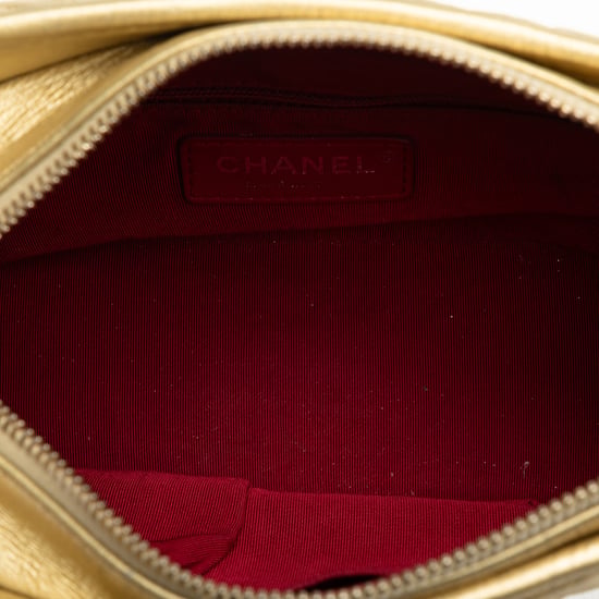 Bolso Hobo de Cuero Acolchado Gabrielle - Image 5