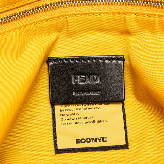 Bolso amarillo con logo de Fendi - Image 5