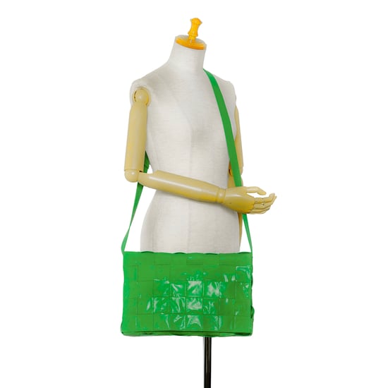Bolso de hombro tejido de cassette - Image 1