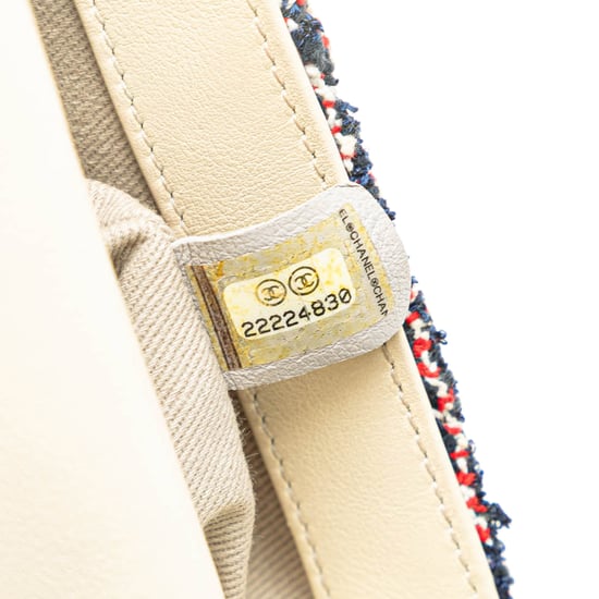 Bolso Clásico de Solapa Estilo Tweed - Image 6