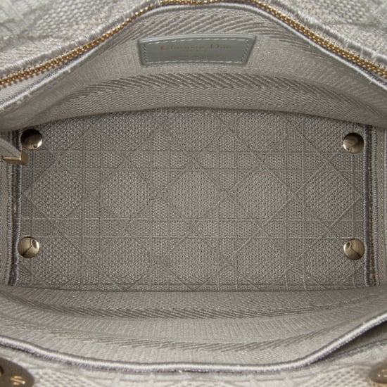 Bolso Mini Caro de Dior en Lona Gris Grabada - Image 6